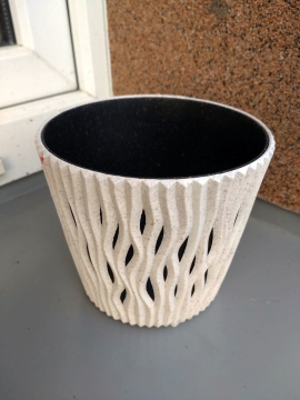 Obal plast černobílý